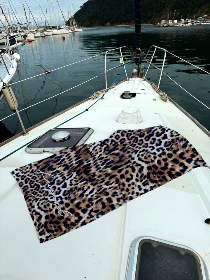 Miami Beach Leopar Desenli Şık Unisex Plaj Havlusu 70x150 098-