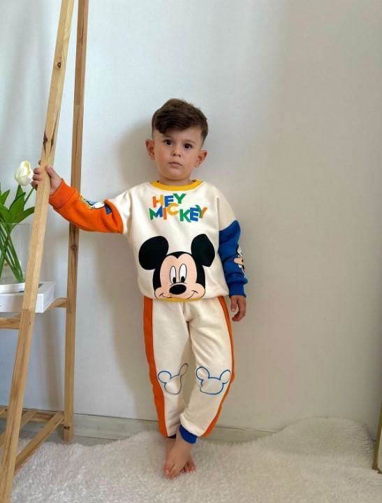 Yeni Sezon Baharlık  Unisex Mickey Mouse Mevsimlik  Alt Üst Eşofman Takımı 2245