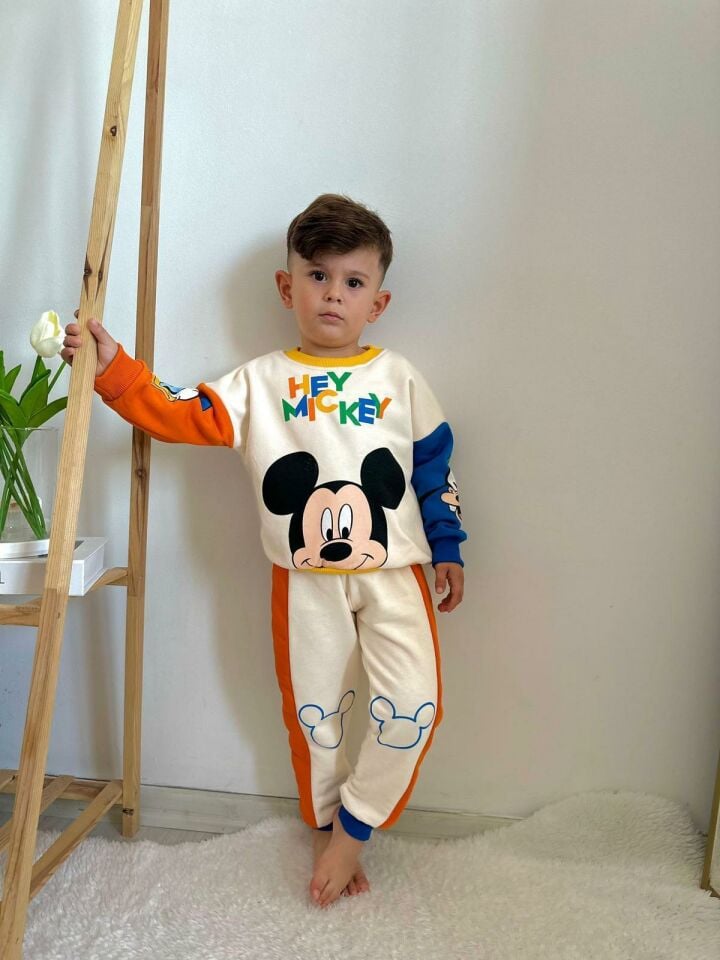 Yeni Sezon Baharlık  Unisex Mickey Mouse Mevsimlik  Alt Üst Eşofman Takımı 2245
