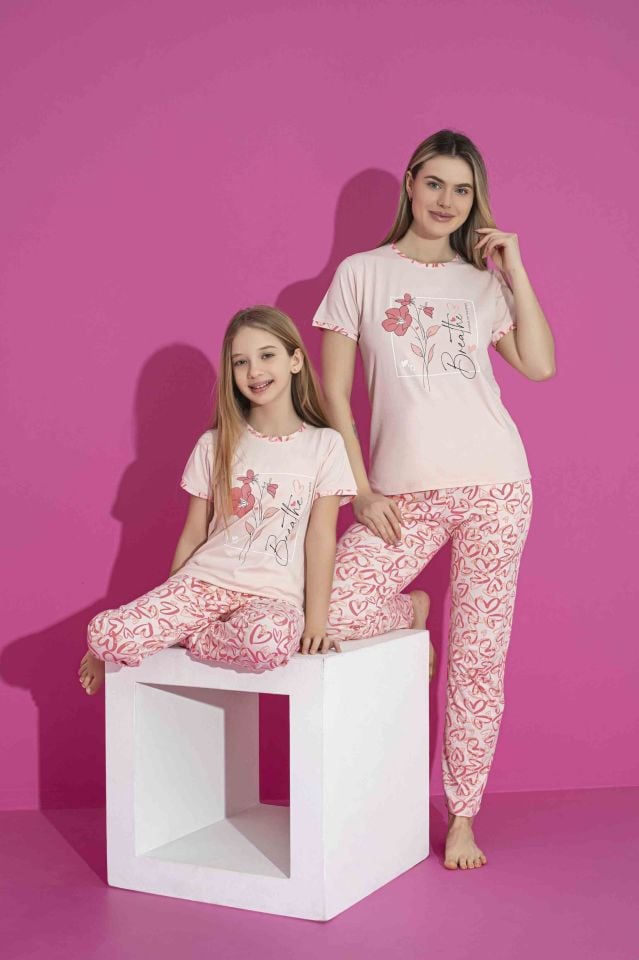 Kadın Likralı Penye(ANNE KIZ KOMBİNİ YAPABİLİRSİNİZ) Düğmeli Yazlık Pijama Takımı 3036