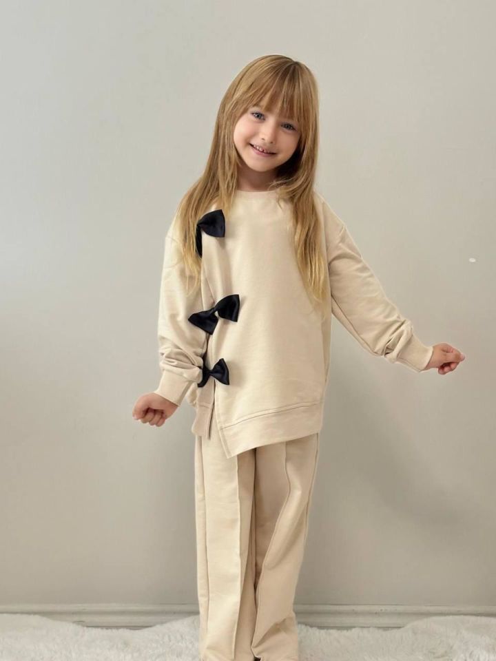 Kız Çocuk Bej Sweatshirt Siyah Fiyonk Detaylı Eşofman Takımı 5019B