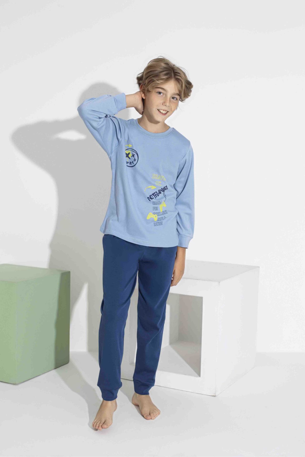 Erkek Çocuk Uzun Kollu Oyun Temalı Pamuklu Pijama Takımı 7419M