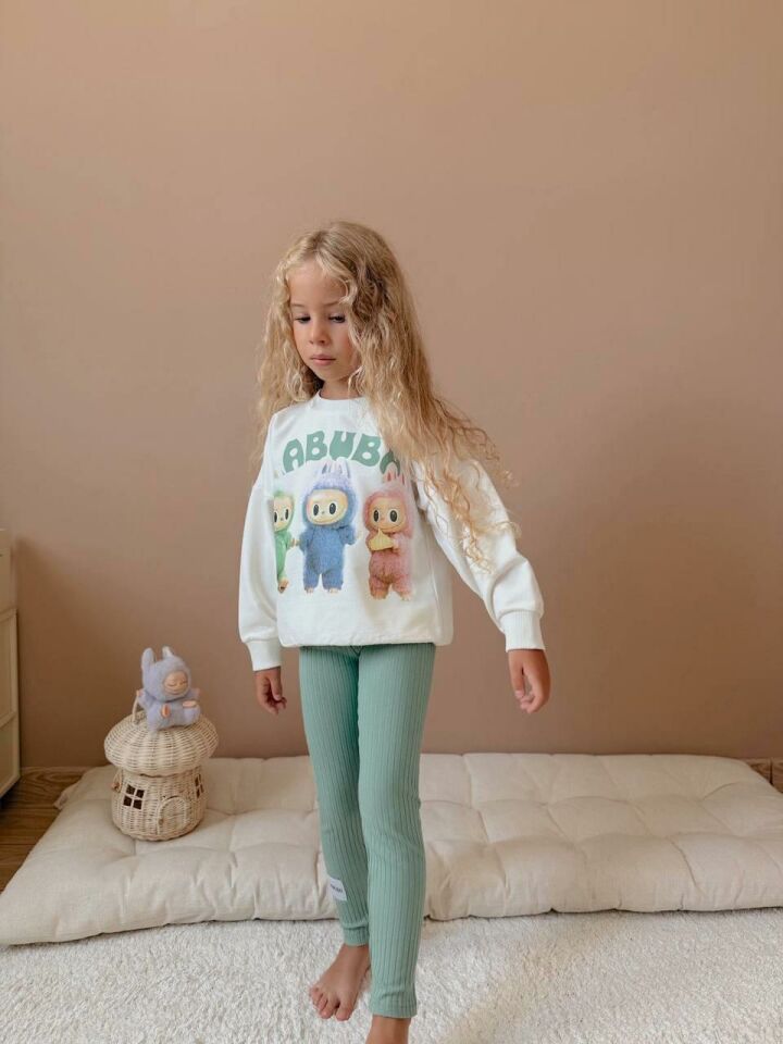 Kız Çocuk Baskılı Ekru Sweatshirt Yeşil Taytlı Kız Çocuk Takımı - 2’li Set 4023