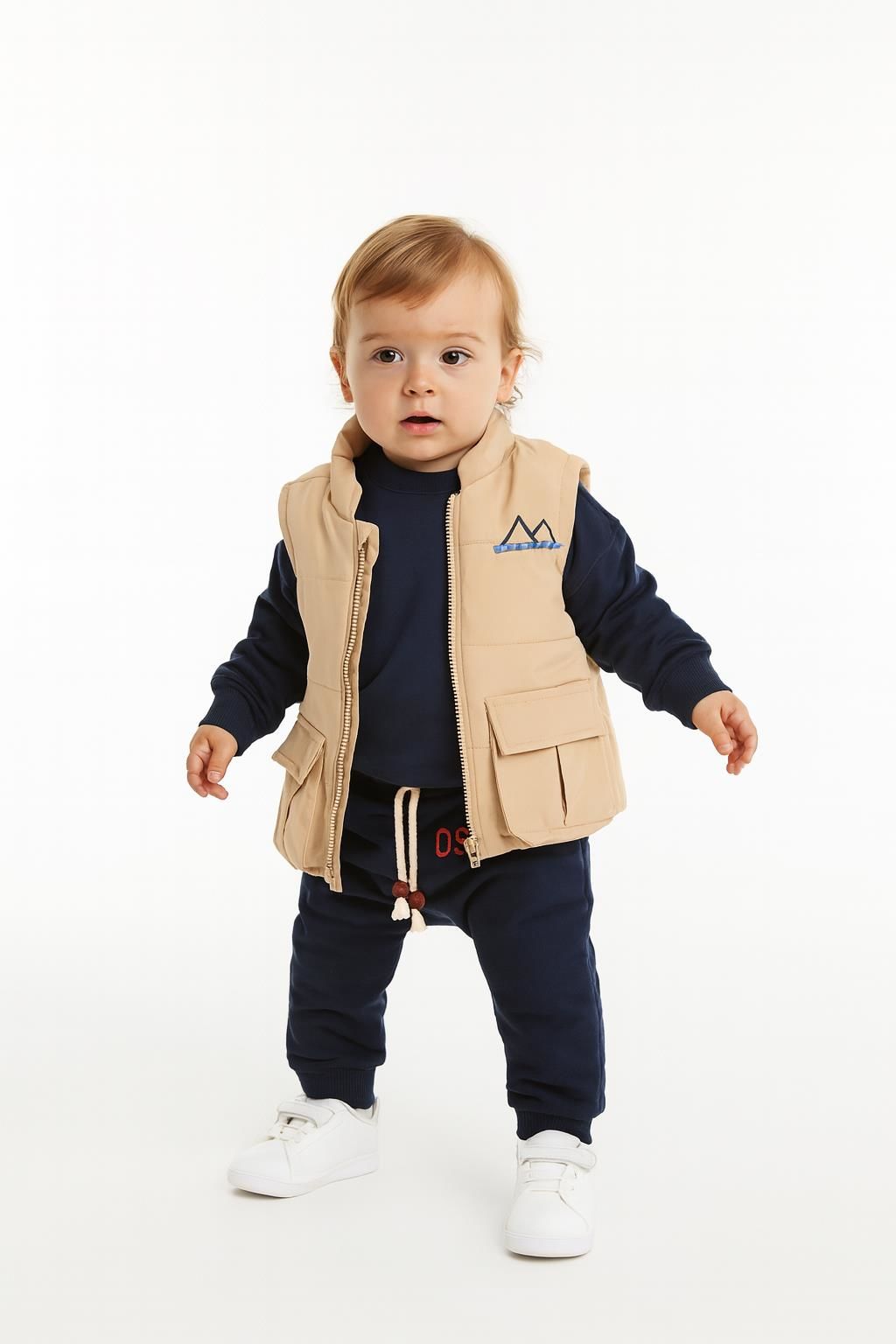 Erkek Bebek 3’lü Takım – Şişme Yelekli, Uzun Kol Sweatshirt ve Eşofman Altı 251037L