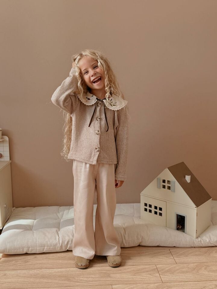 Bej Renkli  Kuğu Yaka Kız Çocuk Triko Hırka ve Pantolon Takım 6005