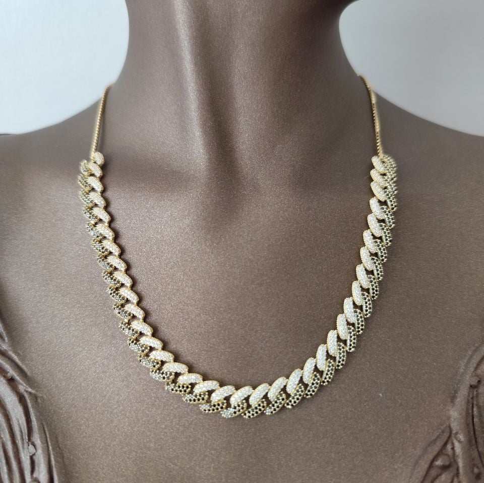 Gurmet Gold Taş İşlemeli Kolye
