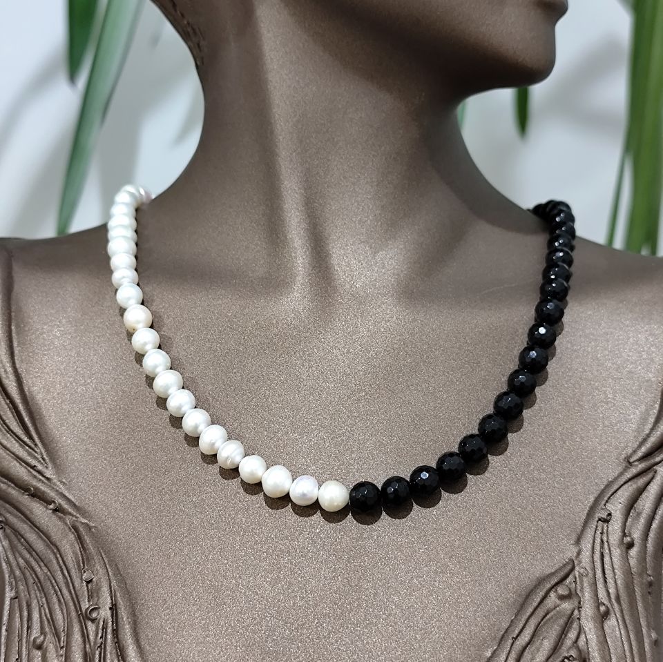Elegant Kolye
