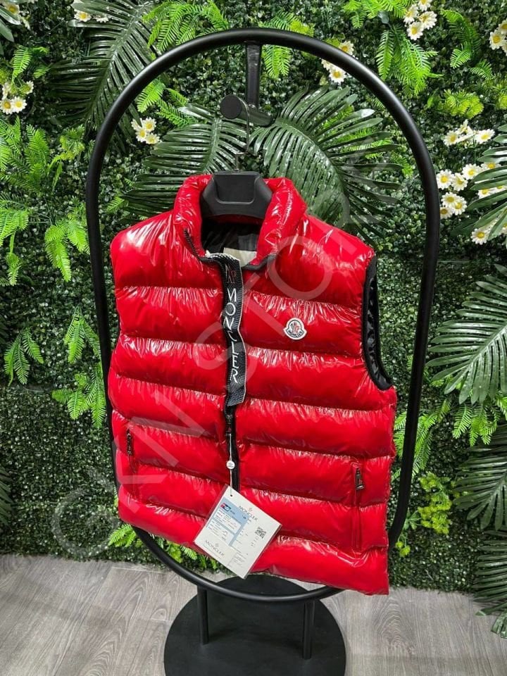 MONCLER Yelek