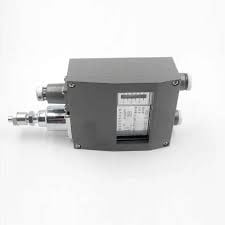 YWK-50-C Marine Pressure Controller Explosion-proof Meter (0-0.8mpa)