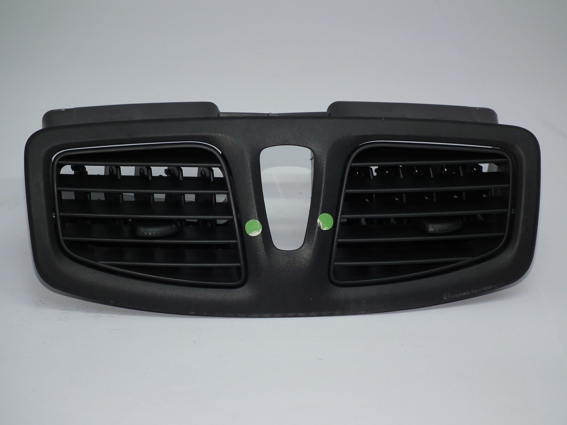 ORJINAL 682600016R HAVALANDIRMA IZGARASI ORTA MEGANE III FLUENCE
