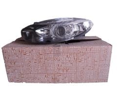 260600738R FLUENCE FAR SOL MERCEKLİ SİYAH 2013-2016 MAKYAJLI KASA