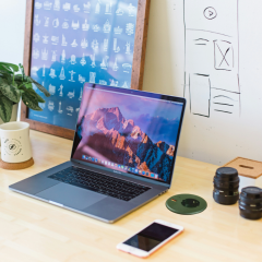 KMB-A008 USB A/USB C + Shucko Priz