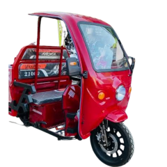 3 Teker Motosiklet Kabini Kırmızı - Üniversal