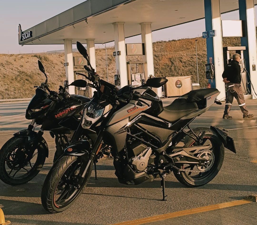 CFMOTO -NK250 - 2024 Model -6000KM