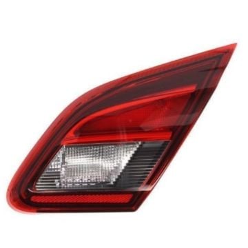 Opel Corsa E GM İç Stop Lambası Sağ