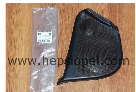 Opel Vectra B Hoparlor  Kapağı Sağ Ön