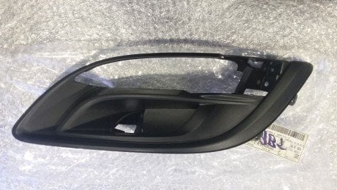 Opel Astra J Sol Sis Kapağı Sissiz Makyajlı Kasa