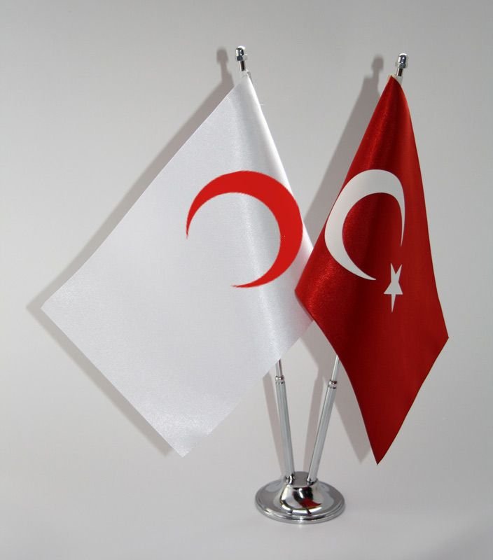 İkili Kızılay Masa Bayrak Takımı