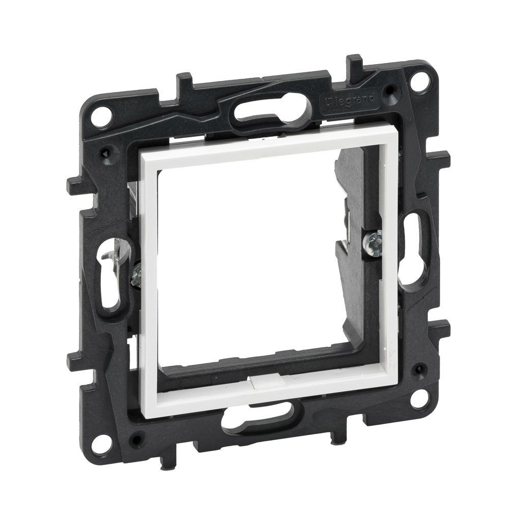Legrand Raventi Beyaz Sistem Armada Adaptörü 768189