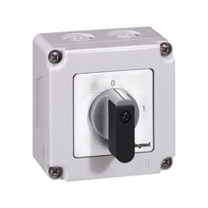 Legrand 3x10A 0-1 Karyum Trifaze Pako Şalter 629001