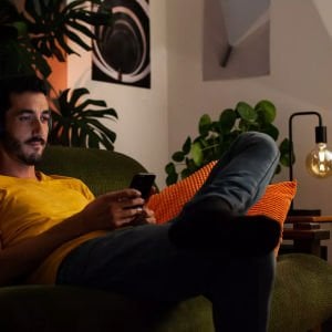 Ledvance Bluetooth Smart + Classıc A60 6W/827 Led Ampul + Akıllı Cihazlar İle Kontrol 4058075625808