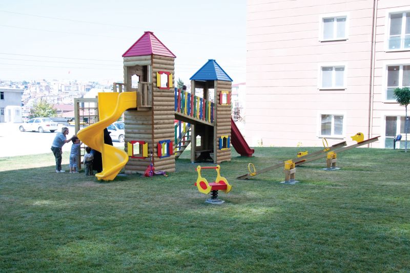 Okulca AOG-1270 Ahşap Oyun Grubu 1400*900 cm