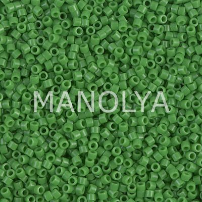 DB724-DELICA BD OPAQUE PEA GREEN