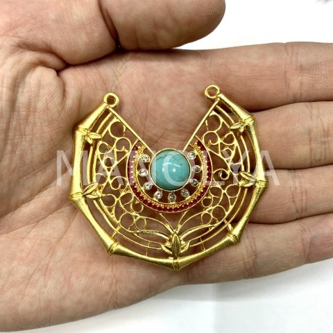 5,7cm. TURKUAZ TAŞLI DESEN KOLYE UCU