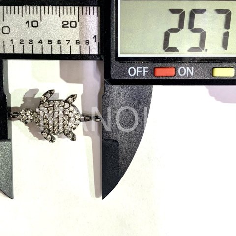 2,6cm. KUYRUKLU ZİRKON KAPLUMBAĞA