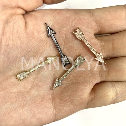 3,3cm. ZİRKON BİLEKLİK OK