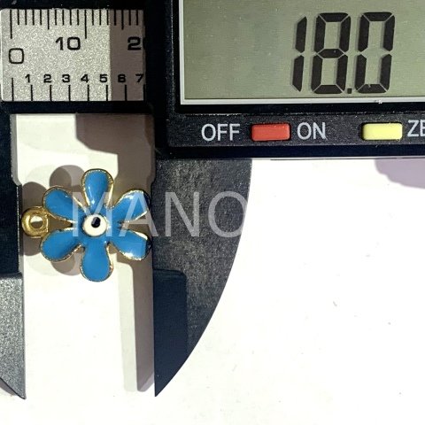 1,8cm. MİNELİ MAVİ ÇİÇEK