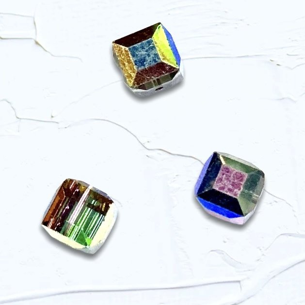 8mm. MİX KÜP SWAROVSKİ PAKET
