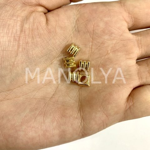 6mm. KAFES KÜP ARA APARAT