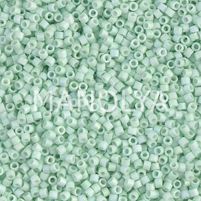 DB1526-MIYUKI 11/0 DELICA BEAD MATTE OP LT MINT