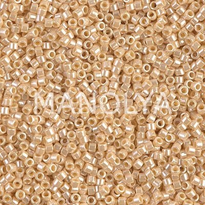 DB1561-MIYUKI DELICA 11/0 OPAQUE PEAR LUSTER