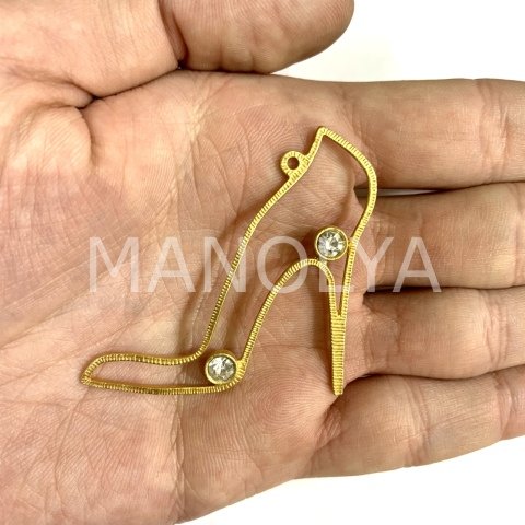4,6cm. TOPUKLU AYAKKABI KOLYE UCU