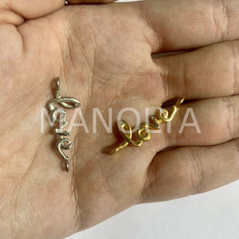 3,2cm. KÜÇÜK ''LOVE'' BİLEKLİK APARATI
