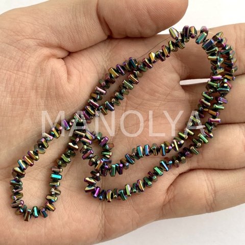 4x3mm. LASER COLOR ÜÇGEN HEMATİT