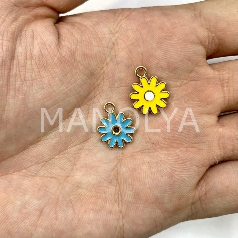 1,6cm. MİNELİ ÇİÇEK KOLYE UCU
