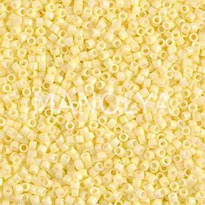 DB2101-MIYUKI 11/0 DELICA DURACOAT OPQ LT LEMON ICE