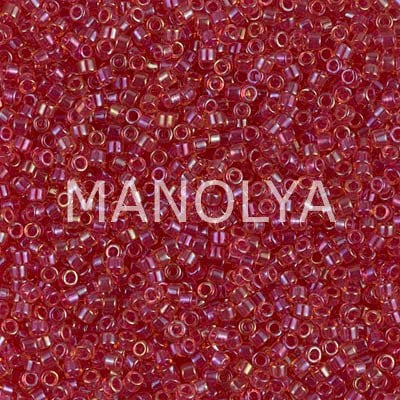 DB062-DELICA BEAD LINED LT CRAN AB