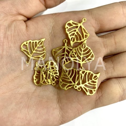 2,1cm. İÇİ BOŞ SALLANTI YAPRAK