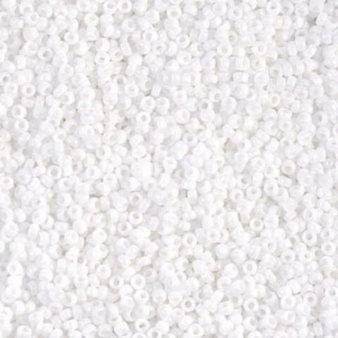 15-9402 MIYUKI SEEDBEADS OPAQUE CHALK WHITE