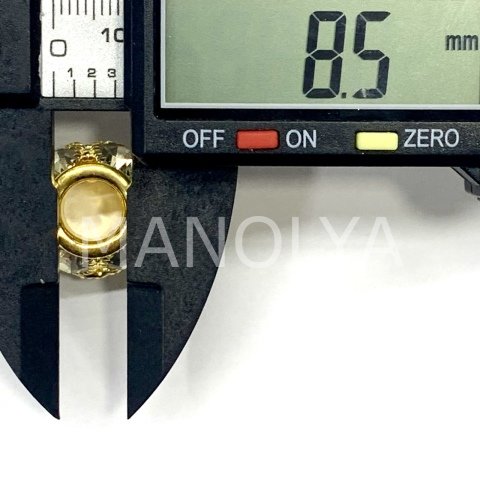 1,8cm. GENİŞ DELİKLİ TAŞLI TOP