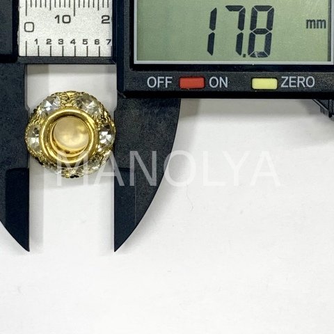 1,8cm. GENİŞ DELİKLİ TAŞLI TOP