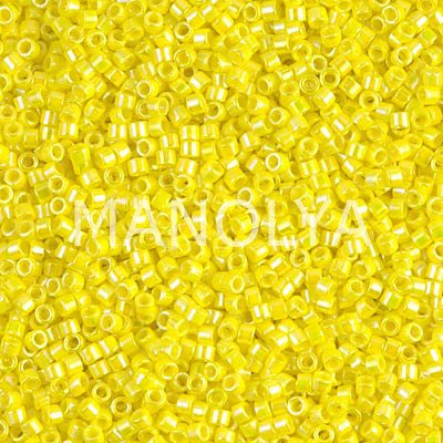 DB160-DELICA BEAD OPAQUE YELLOW