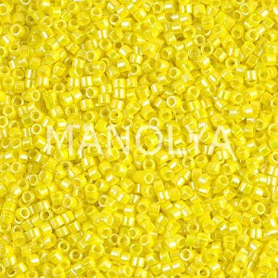 DB160-DELICA BEAD OPAQUE YELLOW
