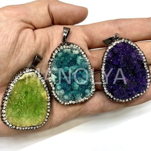 5x3,5cm. ZİRKON ÇERÇEVE DOĞAL TAŞ KOLYE UCU