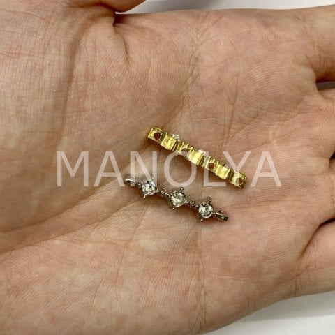 2,8cm. KRİSTALLİ ARA APARAT 4 DELİKLİ