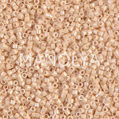 DB204-DELICA BEAD CEYLON ANT BEIGE